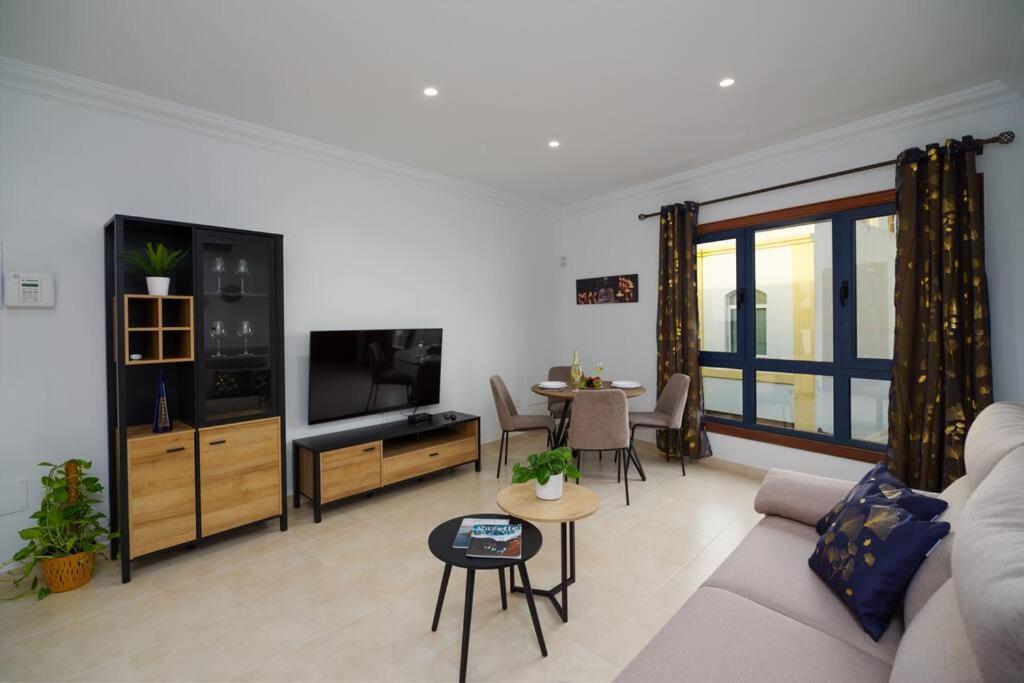 Moderno Y Elegante Apartamento Centrico Con Balcon Playa Blanca  Bagian luar foto
